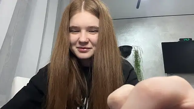 Karenredflag online show from 18, 3, 2026