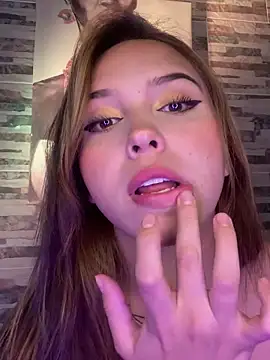 lunacandy 0 online show from 17, 6, 2026