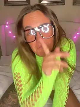 Spicy-Mama69 online show from 2, 4, 2026