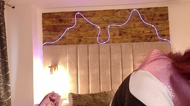 lil moon1 online show from 18, 3, 2026