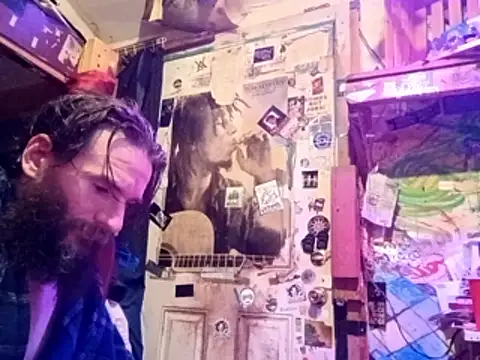 nearby causual online show from 8, 4, 2026