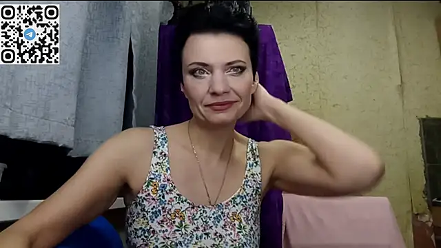 Snapshot of HotMamaQueen234 chatting on 21, 3, 2026 HotMamaQueen234 online show from 21, 3, 2026