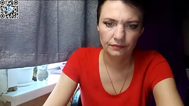 HotMamaQueen234 online show from 15, 5, 2026