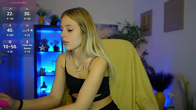 Luna Grace18 online show from 9, 5, 2026