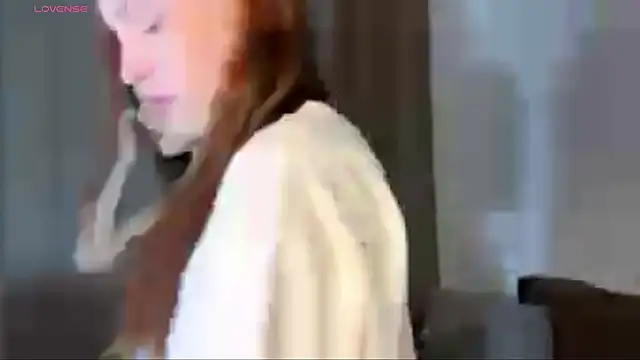 Snapshot of SparkSkarlet chatting on 14, 4, 2026 SparkSkarlet online show from 14, 4, 2026