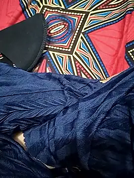Sexy Seductive couple online show from 20, 5, 2026
