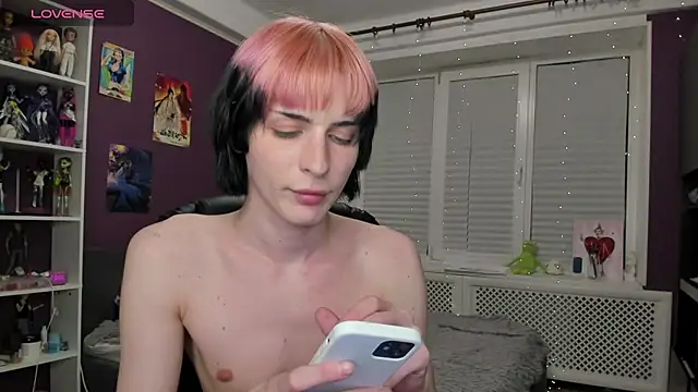 Snapshot of sweet_peach___ chatting on 16, 5, 2026 sweet peach online show from 16, 5, 2026