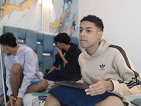 SEXY BIG COCK online show from 23, 3, 2026