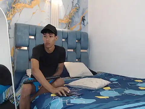 SEXY BIG COCK online show from 26, 3, 2026