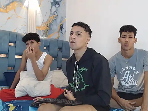 SEXY BIG COCK online show from 28, 3, 2026