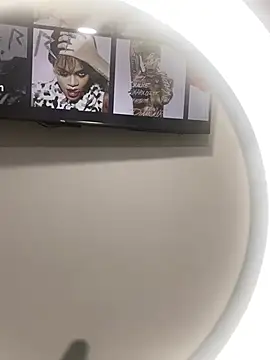 chloe evans0 online show from 22, 3, 2026