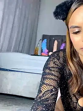 bella valencia online show from 10, 5, 2026