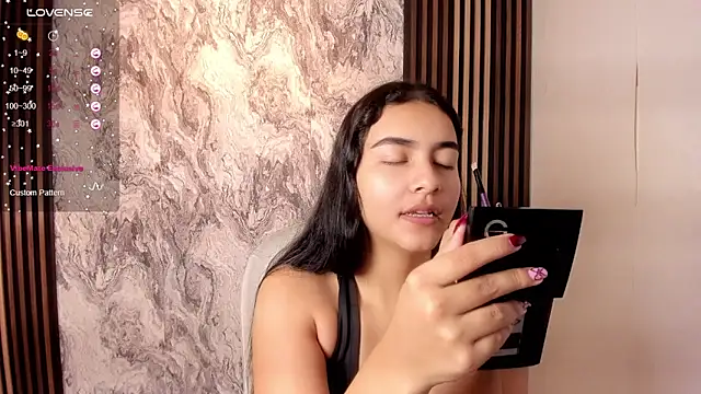 sweet aura31 online show from 14, 5, 2026
