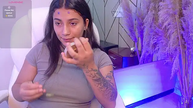 Snapshot of Pablo_ludovica chatting on 14, 4, 2026 Pablo ludovica online show from 14, 4, 2026