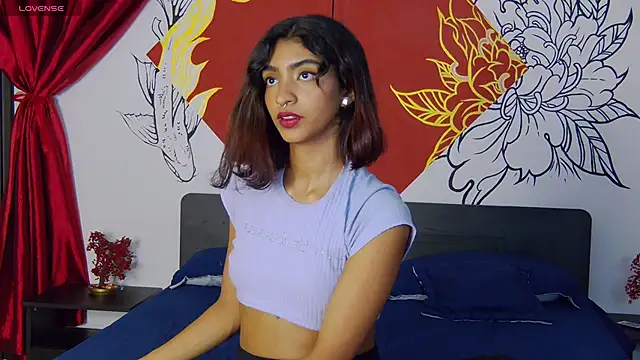 Hottie Veronica online show from 11, 5, 2026