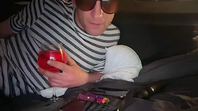 JXXTARA online show from 22, 3, 2026