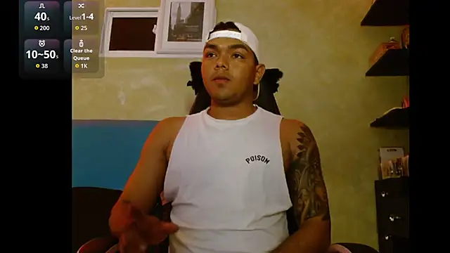 Snapshot of Secret_Sheyla chatting on 22, 3, 2026 Secret Sheyla online show from 22, 3, 2026