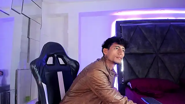 MaxiimoRomano  online show from 19, 3, 2026