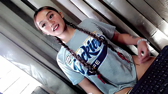 Jessicasfantasy online show from 23, 3, 2026