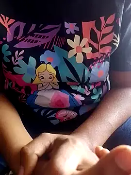 Snapshot of show8877 chatting on 17, 3, 2026 show8877 online show from 17, 3, 2026