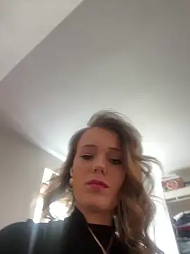 SophiaWestend online show from 19, 3, 2026