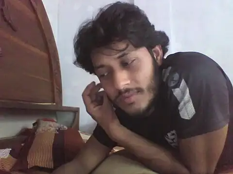 Snapshot of koushik10 chatting on 28, 4, 2026 koushik10 online show from 28, 4, 2026