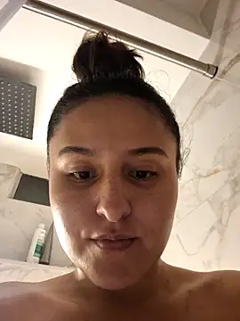 rafaella stefano online show from 23, 3, 2026