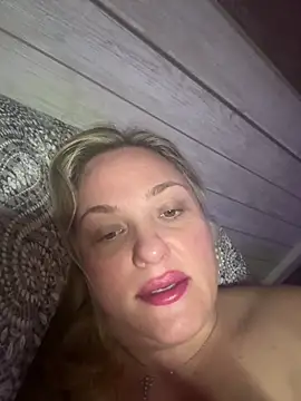 1SexyQueen online show from 18, 4, 2026