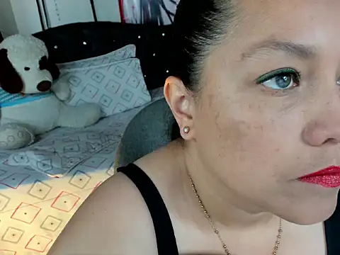 Snapshot of PenelopeSuency chatting on 19, 3, 2026 PenelopeSuency online show from 19, 3, 2026