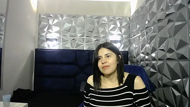 Cata black online show from 14, 5, 2026