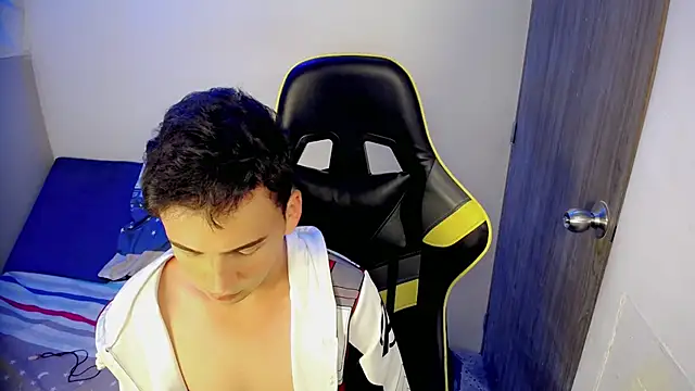 Mathias twinkk online show from 19, 3, 2026