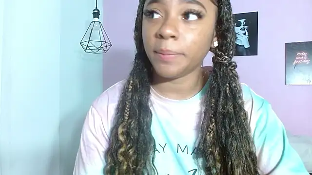 aisha laurent online show from 19, 3, 2026