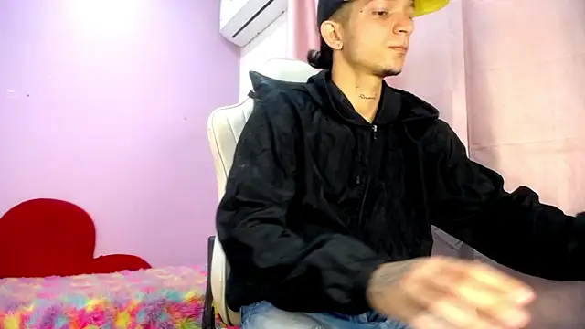 Hot Gaara  online show from 24, 3, 2026