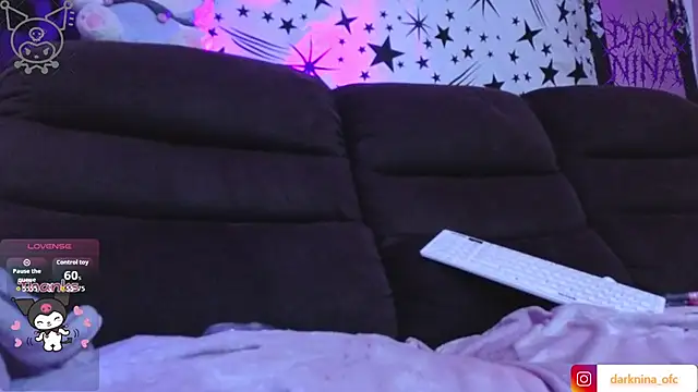 dark nina   online show from 1, 5, 2026