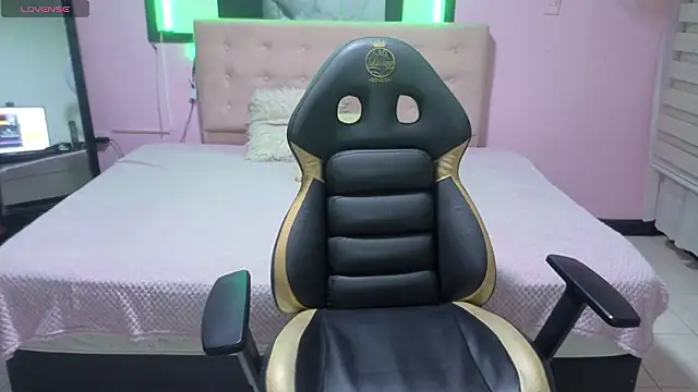 Milly 1 x online show from 24, 3, 2026