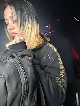 Laila LS online show from 22, 3, 2026