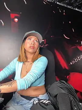 Laila LS online show from 24, 3, 2026