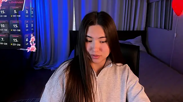 IceIcebabe  online show from 24, 5, 2026