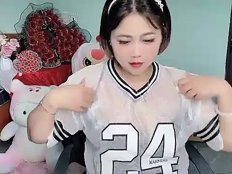 Snapshot of Nhanlu009 chatting on 28, 3, 2026 Nhanlu009 online show from 28, 3, 2026