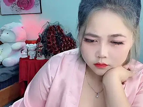 Snapshot of Nhanlu009 chatting on 9, 5, 2026 Nhanlu009 online show from 9, 5, 2026