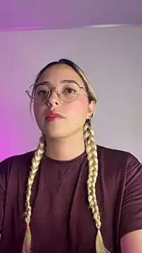 Snapshot of irispink_ chatting on 26, 3, 2026 irispink online show from 26, 3, 2026