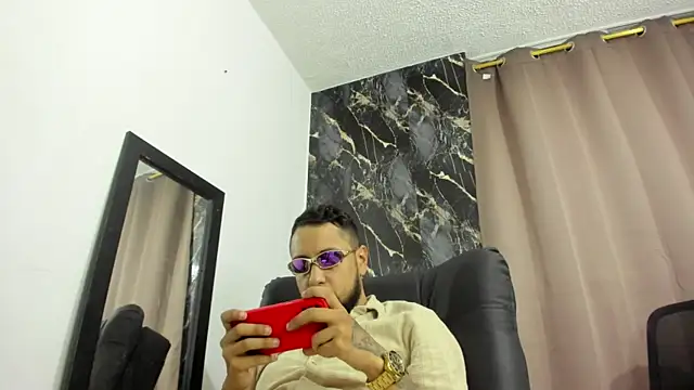 Snapshot of Santi_rogue chatting on 21, 3, 2026 Santi rogue online show from 21, 3, 2026