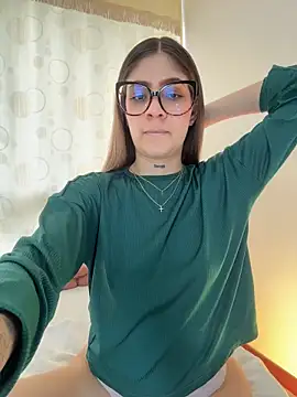 ZaraCarterX online show from 5, 6, 2026