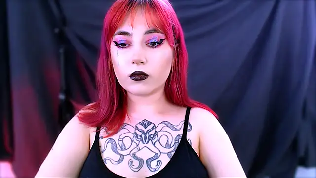 Snapshot of MistressEdith chatting on 15, 4, 2026 MistressEdith online show from 15, 4, 2026