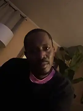 Snapshot of MaKeItWeT4200 chatting on 19, 3, 2026 MaKeItWeT4200 online show from 19, 3, 2026