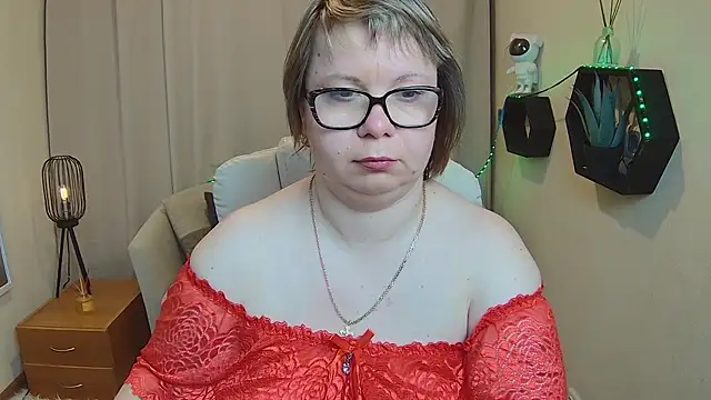 BonnnyBoobsy online show from 10, 5, 2026