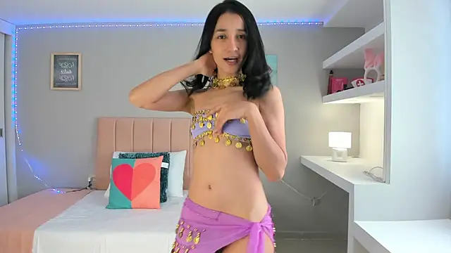 Snapshot of Violetta_keller chatting on 9, 5, 2026 Violetta keller online show from 9, 5, 2026