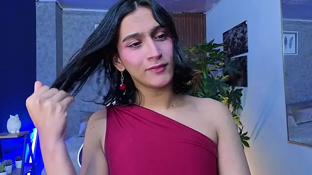 Zoee Kiss  online show from 16, 7, 2026