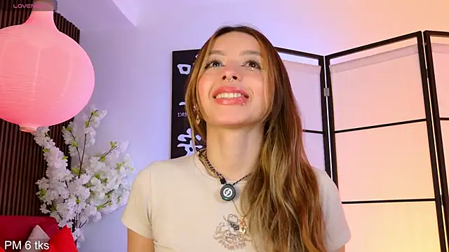 Snapshot of Elysia_carter chatting on 17, 4, 2026 Elysia carter online show from 17, 4, 2026