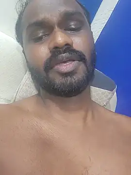Snapshot of singletamilguy chatting on 19, 6, 2026 singletamilguy online show from 19, 6, 2026
